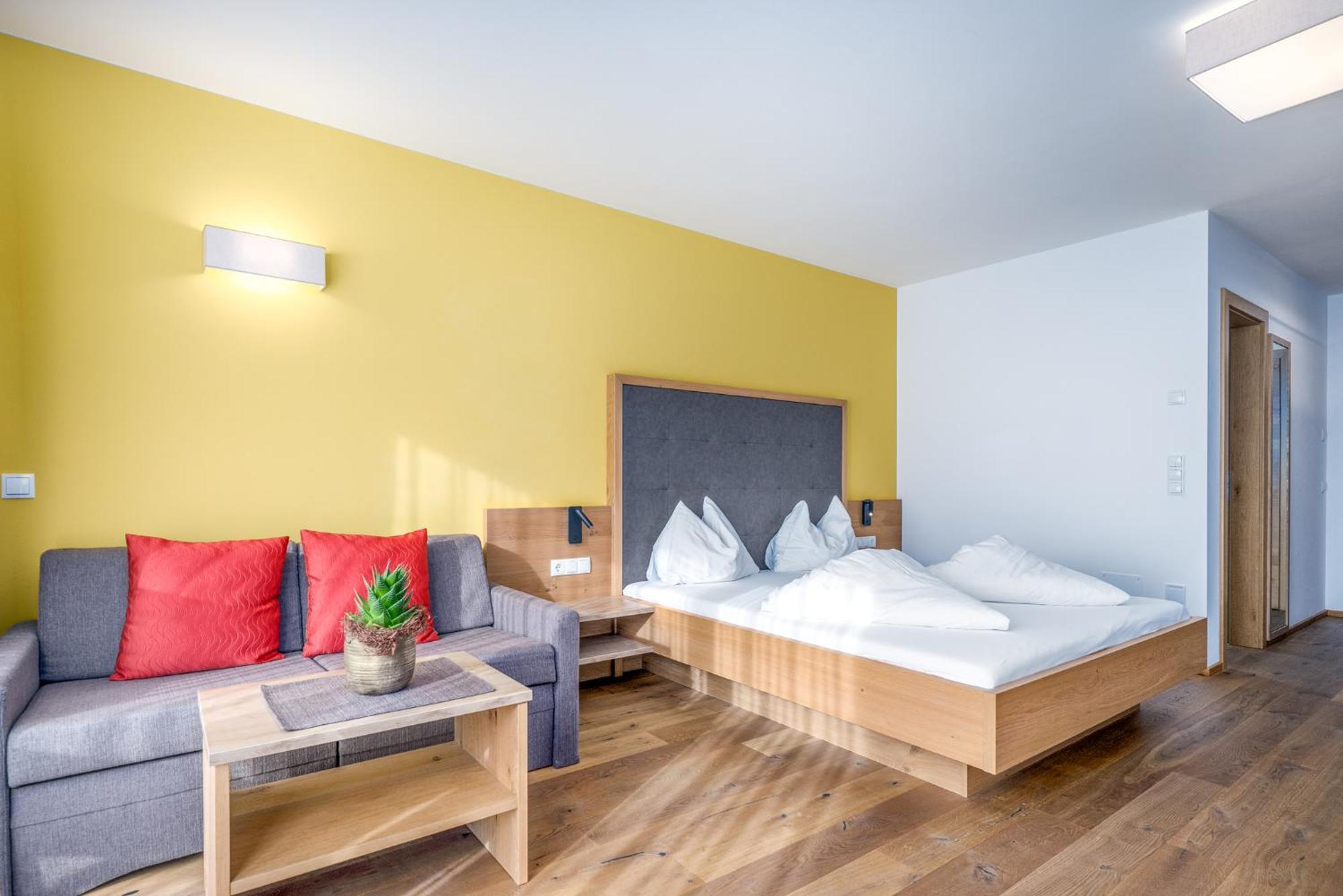 Hotel Schmiedhof Маранца Экстерьер фото